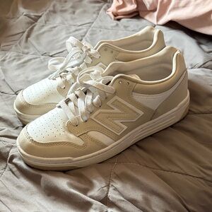 New Balance Women’s Cream & White Low-Top Sneakers